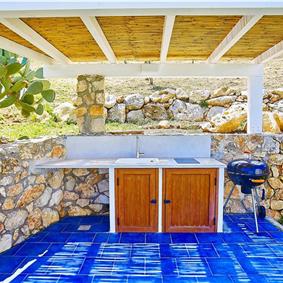 3 bedroom villa with pool, Scopello, sleeps 6